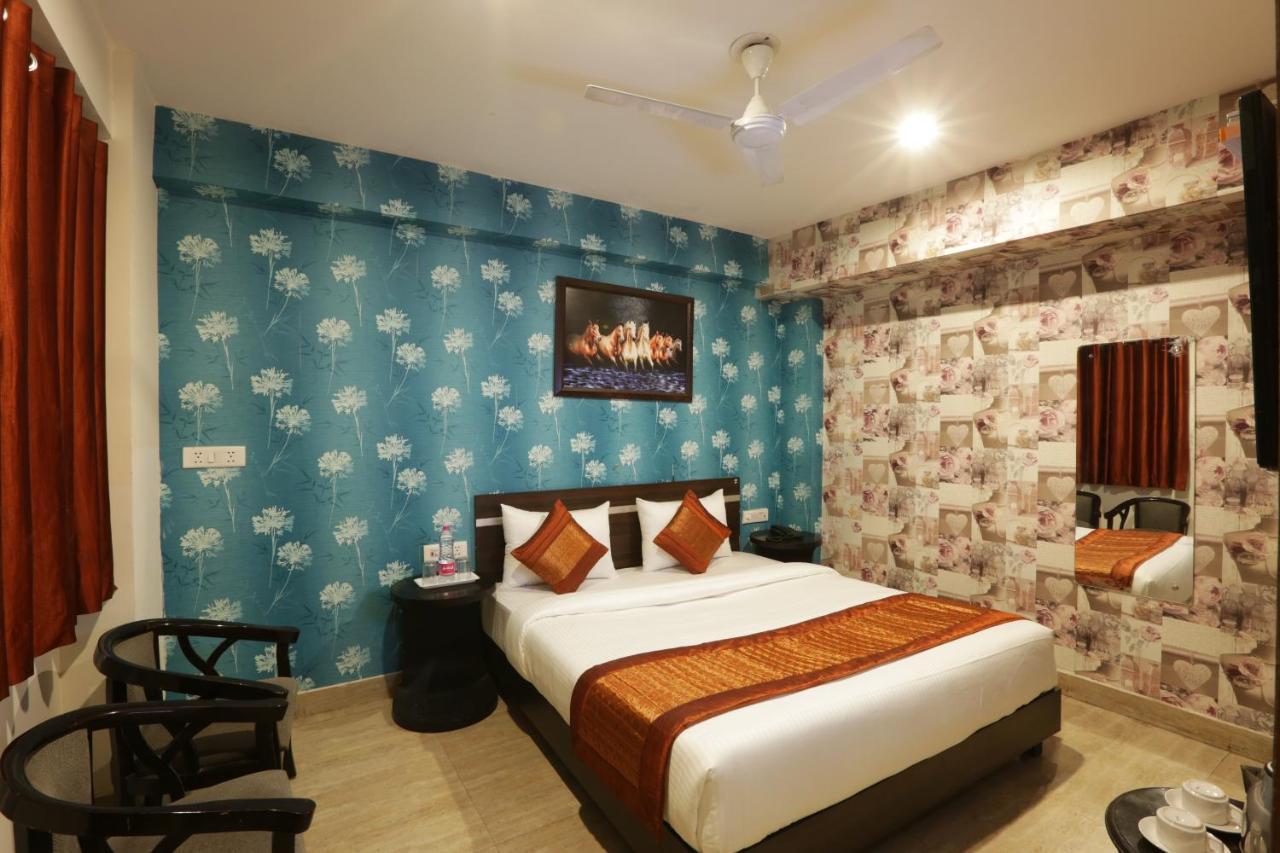 Hotel Emerald Suites At Airport Νέο Δελχί Εξωτερικό φωτογραφία