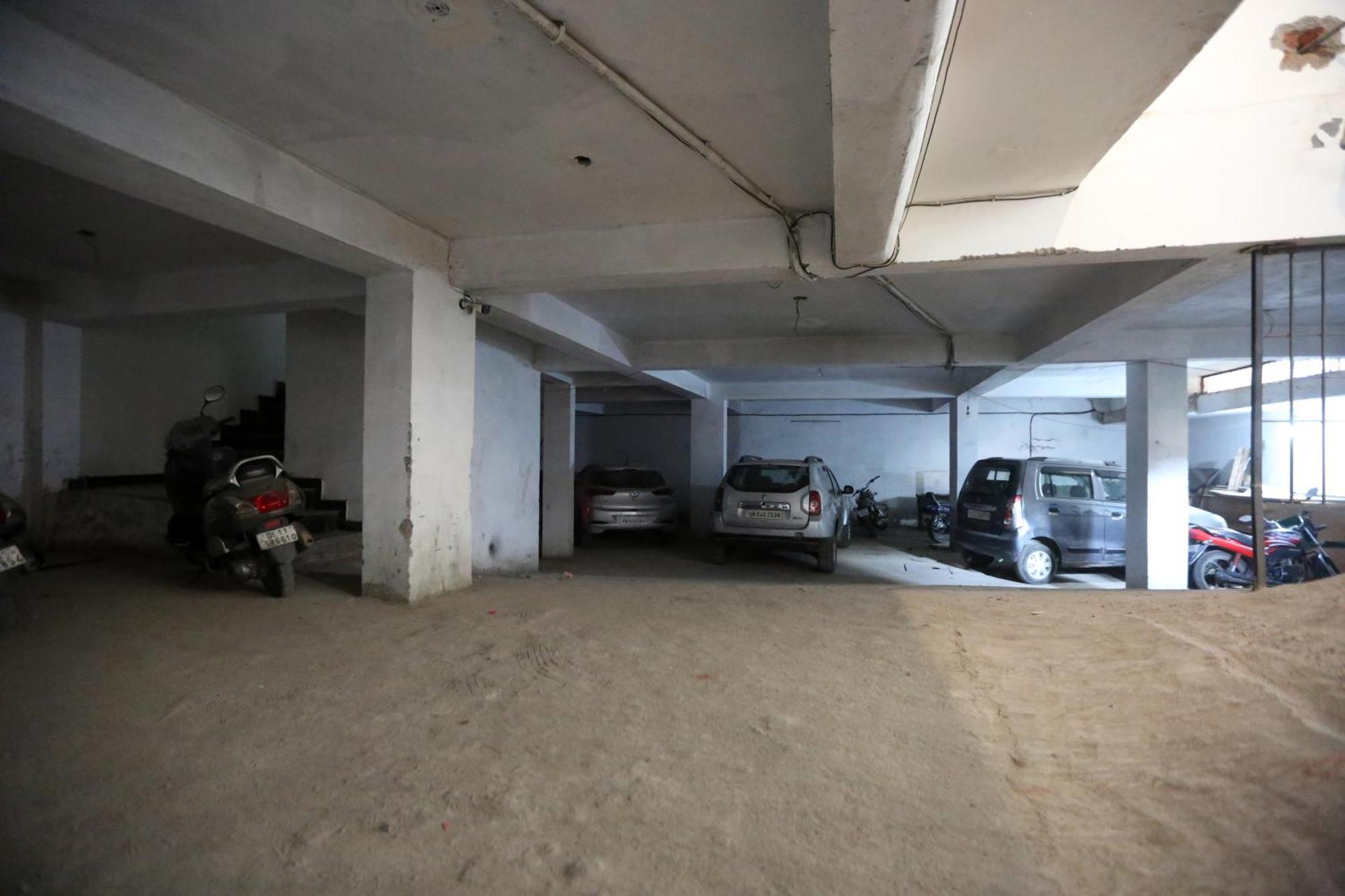 Hotel Emerald Suites At Airport Νέο Δελχί Εξωτερικό φωτογραφία